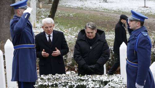 Komšić: Ukrajina opominje da budemo oprezni