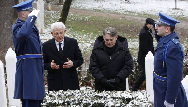 Komšić: Ukrajina opominje da budemo oprezni