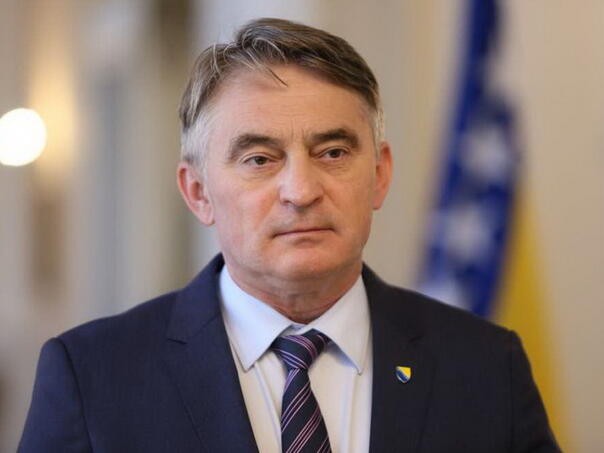 Komšić uputio saučešće Erdoganu nakon tragičnog napada u školi