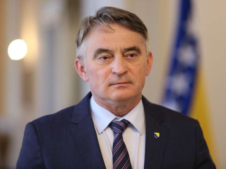 Komšić uputio saučešće kralju i premijeru Španije povodom teške željezničke nesreće