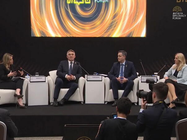 Komšića brine naoružavanje Srbije; Cvijanović voditeljici: Nemojte se raspravljati sa mnom