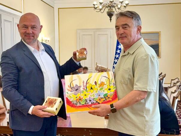 Komšića posjetila djeca iz Doma na Bjelavama, uputio im ohrabrujuće poruke