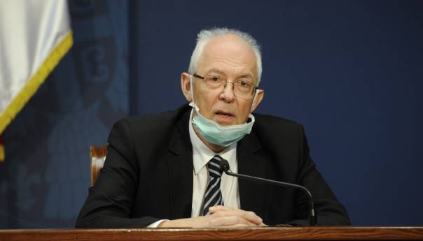 Kon: U Srbiji svakoga koga sretnete možete smatrati zaraznim