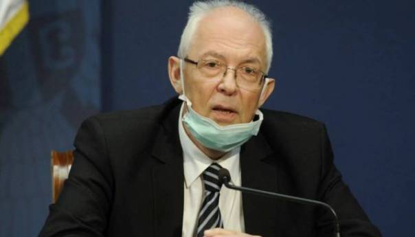Kon: Vakcinisanje protiv korone se ne preporučuje trudnicama i dojiljama