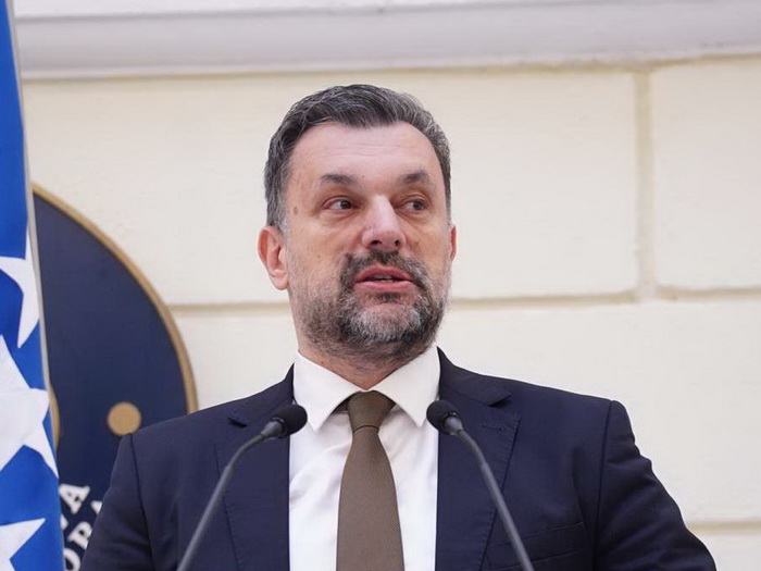 Konaković danas s albanskim ministrom Iglijem Hasanijem