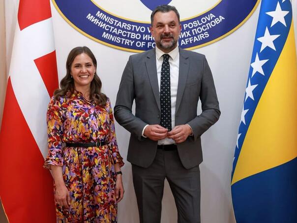 Konaković i Bjerre: Dodik na poziv ruskog crvenog telefona blokira sve