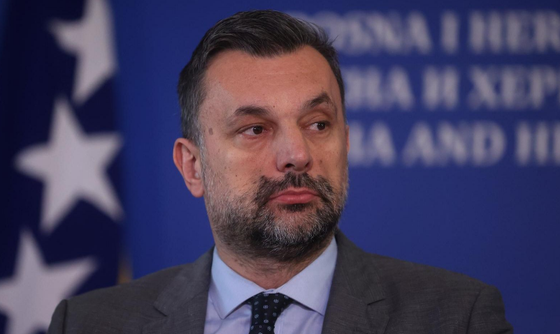 Konaković: Ima li nešto da hoćete i da znate kako ćete?