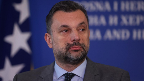 Konaković: Ima li nešto da hoćete i da znate kako ćete?
