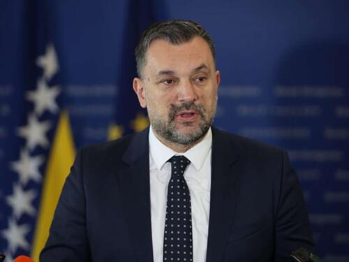 Konaković: Na Dodiku je da pokaže je li ruska marioneta