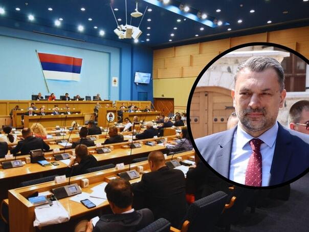 Konaković o stanju u RS: Nakon plate na ruke - povratak u robnu razmjenu
