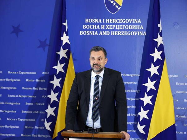 Konaković: Odgođeno izjašnjavanje o isticanju zastave EU u institucijama BiH