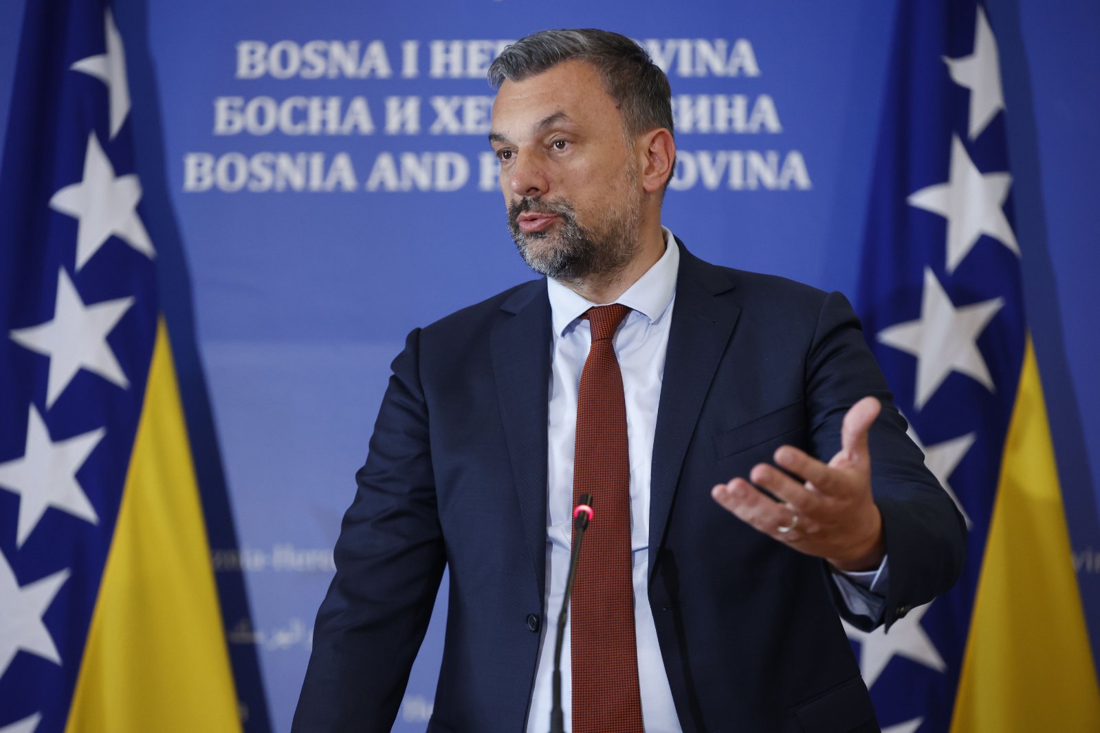 Konaković potvrdio: Dodik prekinuo komunikaciju i ucjenjuje