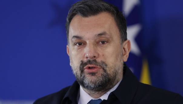 Konaković pozvao Izetbegovića i Komšića da zaustave sporni zakon u HNK