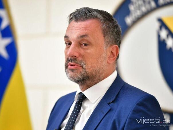Konaković pozvao SAD, EU i UK na reakciju zbog počasti zločincu Mladiću