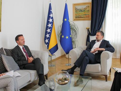 Konaković razgovarao sa ambasadorom Rumunije u BiH Antonom Pacuretuom