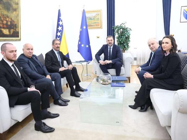 Konaković s ambasadorom Namoorom: BiH spremna pomoći Palestini u obnovi