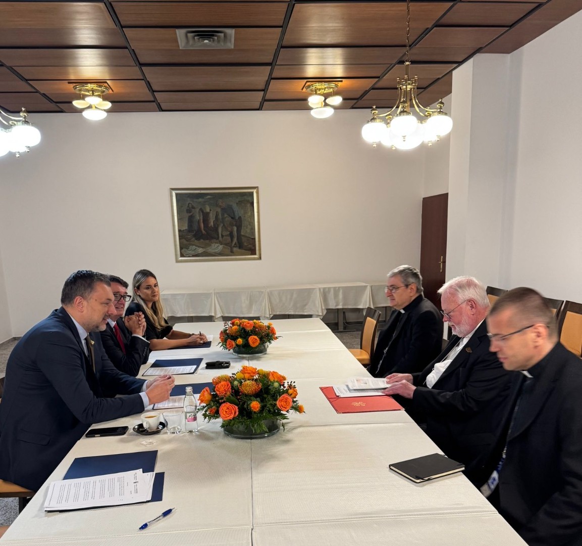 Konaković sa zvaničnikom iz Vatikana: Važnost međureligijskog dijaloga
