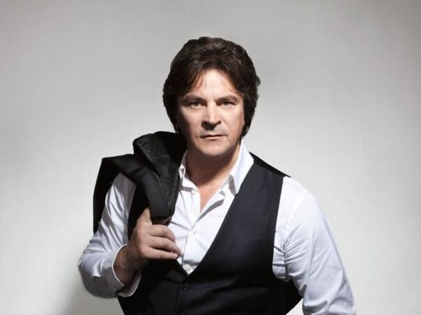 Koncert Alena Islamovića ispred Vijećnice povodom Dana državnosti Crne Gore