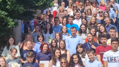 Konjic: Ćatić upriličio svečani prijem za najbolje učenike