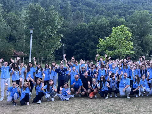 Konjic: Gradonačelnik Ćatić na druženju sa članovima Odreda izviđača na Boračkom jezeru