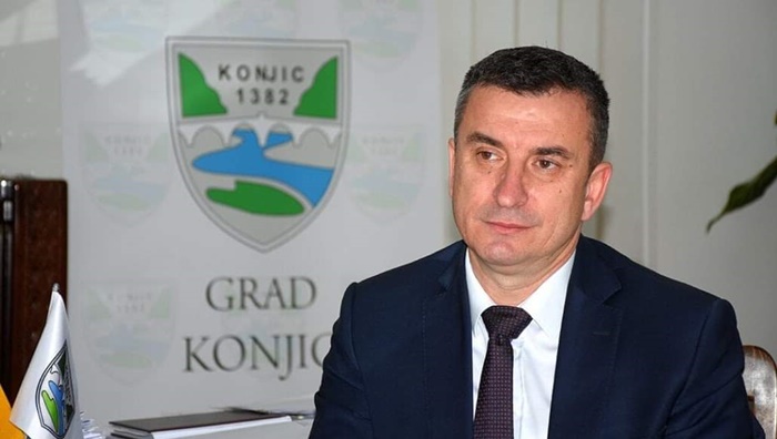 Konjic: Maturantima srednje škole naknada od po 200 KM