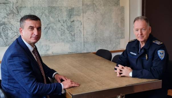 Konjic: 10.000 KM nagrade policajcima koji su otkrili plantaže canabisa