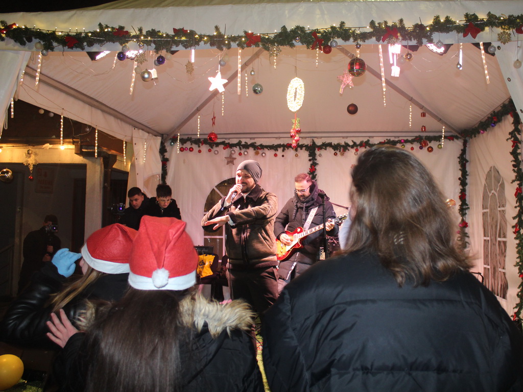 Konjičani uživali u koncertu pop-rock benda Stakleni grad