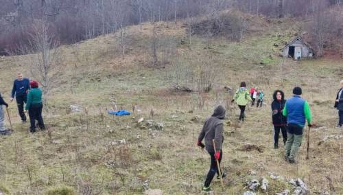 Konjički planinari u akciji pošumljavanja – pošumljavanje izvršeno na dijelu lokaliteta Rapti, u podnožju Prenja