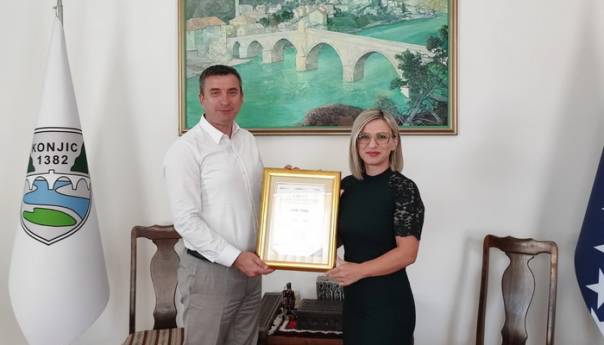 Konjicu i Ćatiću prestižno priznanje 'Kruna razvoja privrede'