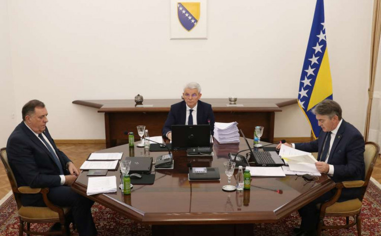Konstituirajuća sjednica Predsjedništva BiH 16. novembra