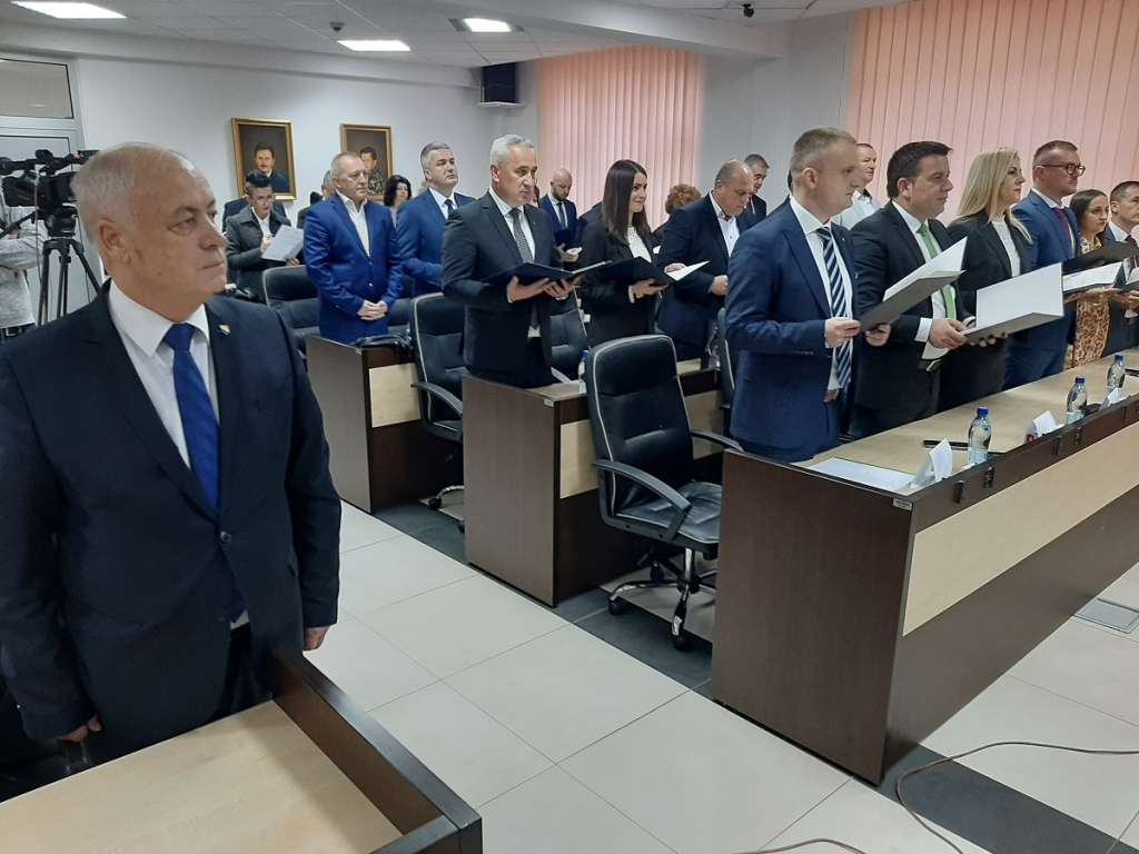 Konstituirana Skupština USK-a, pregovori o formiranju vlasti u toku