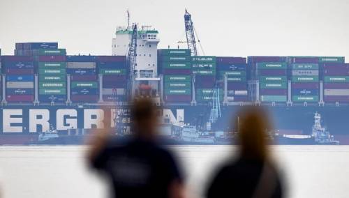 Kontejnerski brod blokirao Suecki kanal