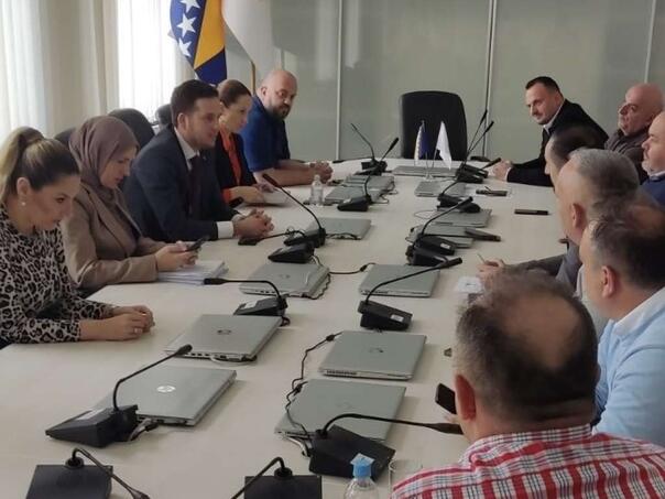 Koordinacija sindikata KS napustila pregovore s Vladom i donijela odluku o održavanju protesta