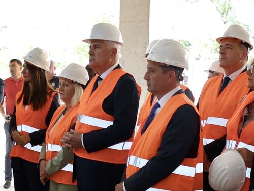 Kordić prijeti prijavama: Zaustavlja se gradnja nelegalne zgrade HNK?