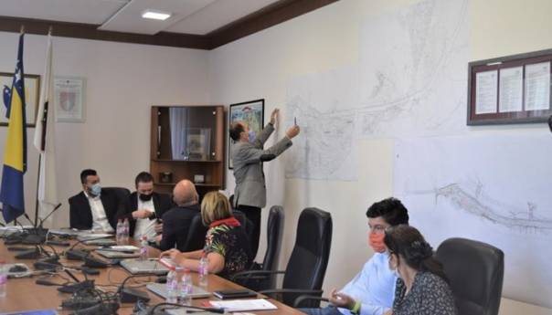 Dati prioritet svim predmetima koji se tiču Prve transverzale