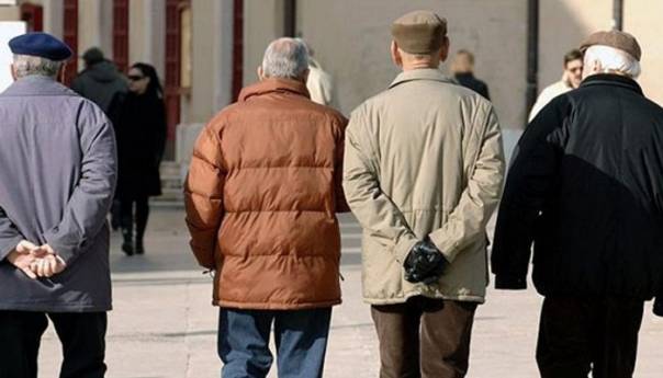 Korona povećala smrtnost među penzionerima u RS