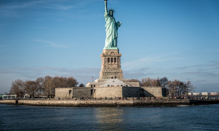 Koronavirus bi mogao izazvati recesiju u SAD-u