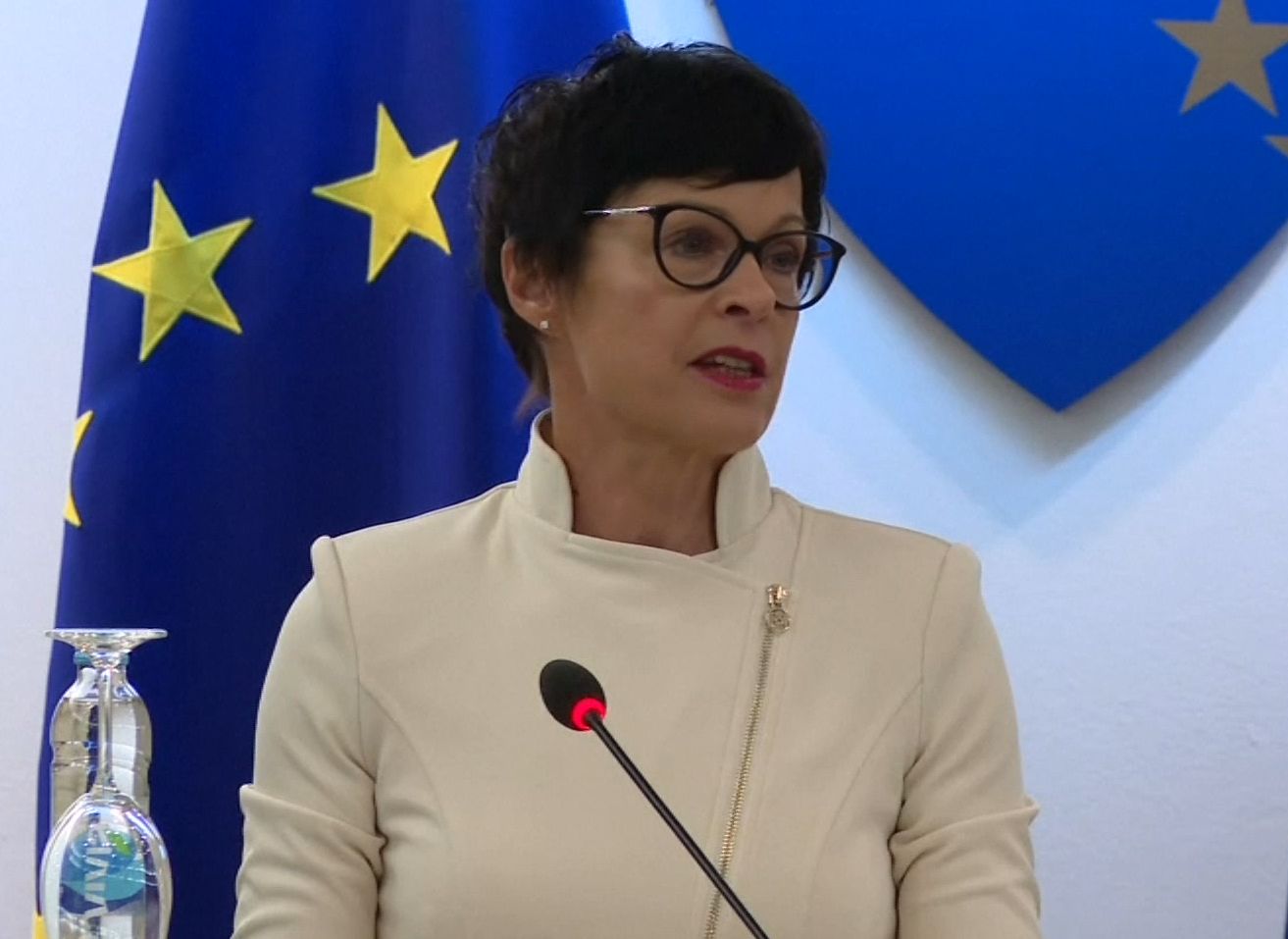 Kos: Dosta je podrivanja ustavnog poretka iz RS, vi ste Evropa, ne gubite vrijeme