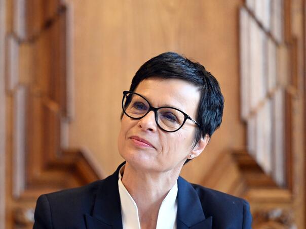 Kos navela razloge zašto zastave EU nema na protestima u Srbiji