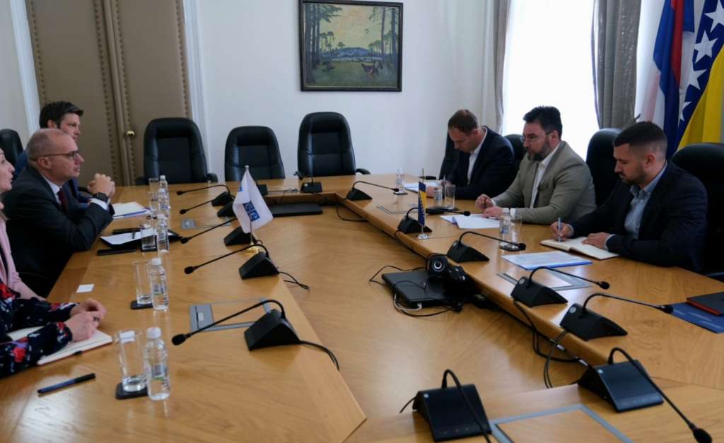 Košarac - Hasani: Zatražena pomoć OSCE-a u rješavanju problema Trgovske gore