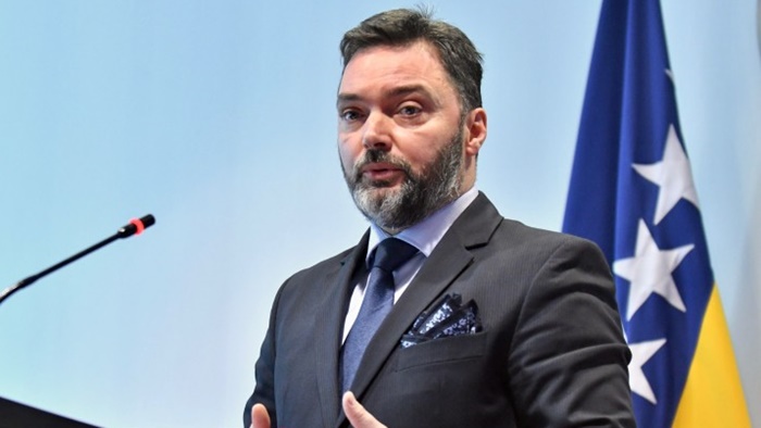 Košarac: Hrvatska ugrožava 250.000 stanovnika opština u slivu Une
