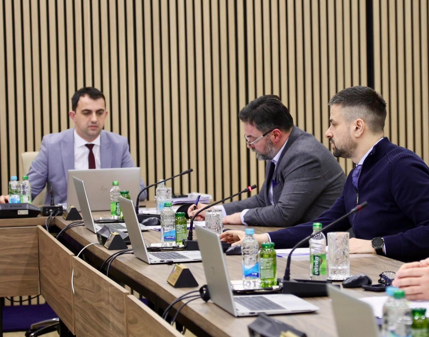 Košarac i Amidžić protiv dnevnog reda redovne sjednice VMBiH, Krišto zakazala vanrednu