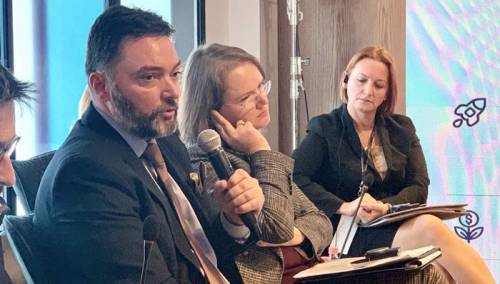 Košarac na sastanku Svjetskog ekonomskog foruma u Tirani