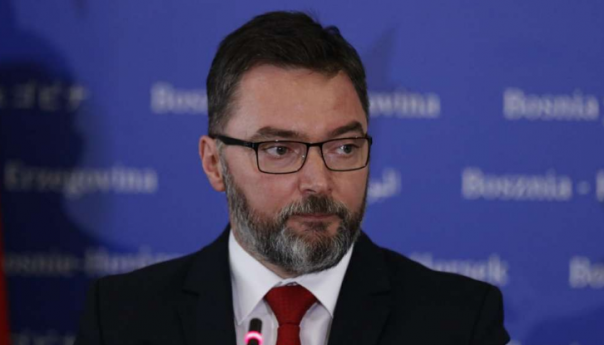 Košarac: Obezbijediti kontinuitet bescarinskog uvoza mineralnog đubriva