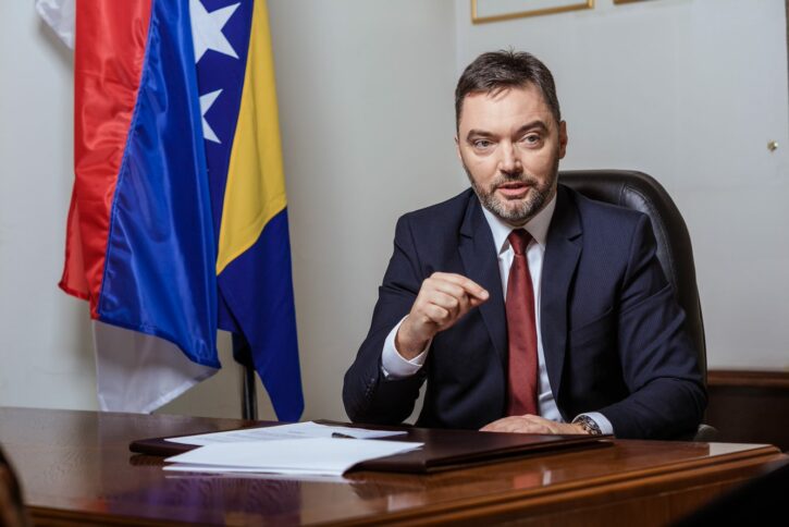 Košarac očekuje da VMBiH podrži uvođenje prelevmana i carinskih stopa