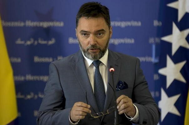 Košarac: Povezivanje sankcija i carinskih olakšica unaprijed osmišljen scenario