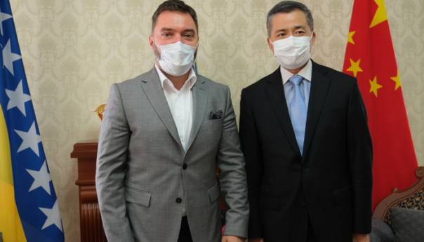 Košarac s Đi Pingom o mogućnosti izvoza mlijeka na kinesko tržište