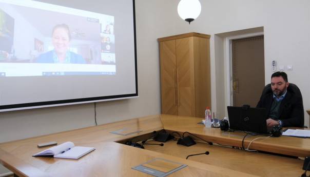 Košarac sa USAID-om dogovorio pomoć za turizam