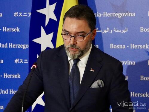 Košarac: SNSD i HDZ su strateški partneri, pukotina neće biti