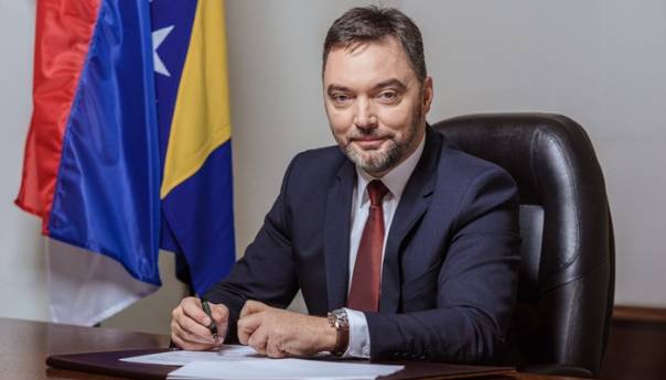 Košarac: Usvojene dopune Odluke o veretinarskoj svjedodžbi